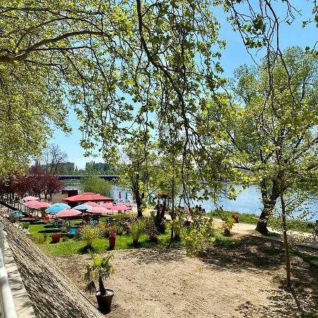 Charmant F1 Avec Terrasse Et Vue Sur Jardin Arbore - Fraicheur Naturelle Du Rez De Jardin - Parking بيلريف-سور-اليي المظهر الخارجي الصورة